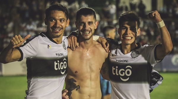 Olimpia vence a Guaireña y arranca con triunfo la era del 'Emperador'