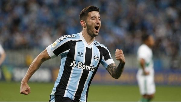 Mathías Villasanti registra su primer gol con la camiseta de Gremio