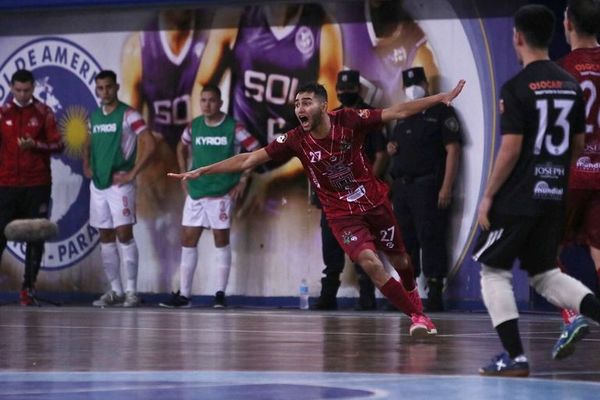 Ysaty va bien en la Liga Premium de Futsal FIFA - Polideportivo - ABC Color
