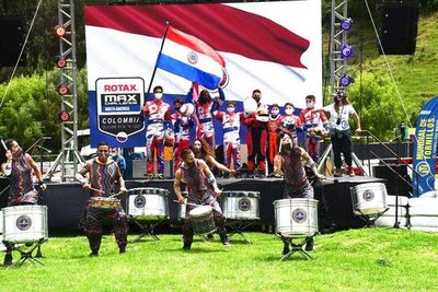 Gran actuación de paraguayos en el Sudamericano de karting - Automovilismo - ABC Color