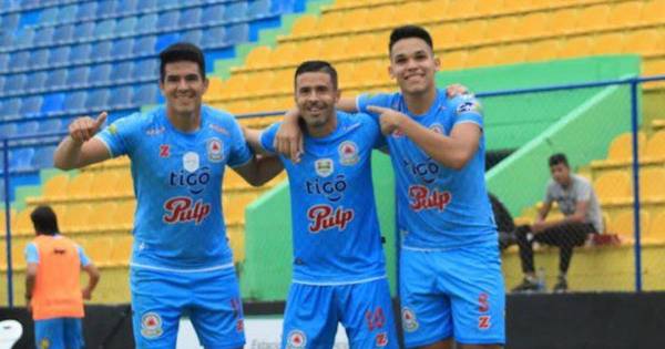 La Nación / Tacuary y Ameliano, en una lucha directa