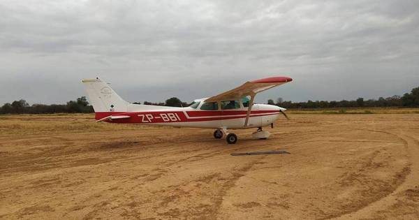 La Nación / Roban avioneta en Loma Plata