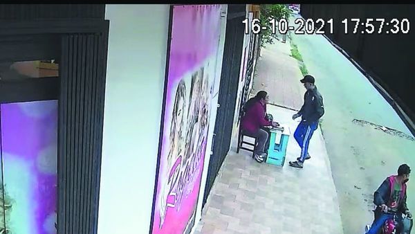 Quinielera enfrentó a motochorros en asalto