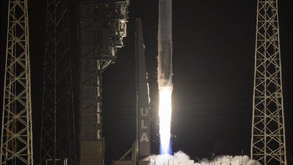 Lucy inicia su aventura para hallar los orígenes del sistema solar