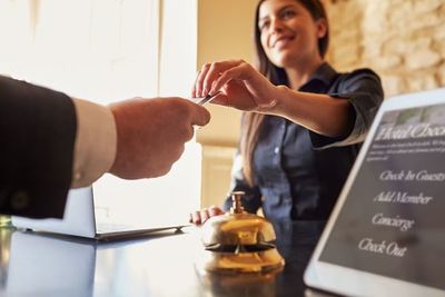 Cambio de paradigma en la hotelería: El reto de promocionar Paraguay a partir del crecimiento del turismo interno - MarketData
