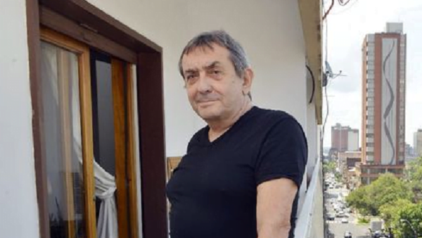 Fallece Robin Wood, escritor y guionista paraguayo que trascendió fronteras - Noticiero Paraguay
