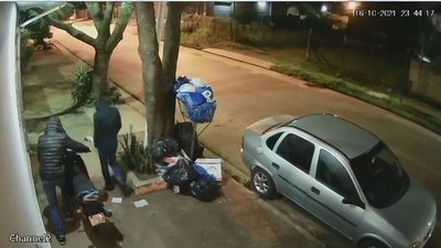 En solo siete segundos roban una moto en San Lorenzo - Nacionales - ABC Color
