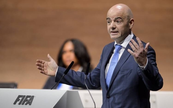 Diario HOY | FIFA invita a seleccionadores a debatir esta semana calendario internacional
