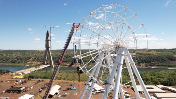 Rueda Gigante de Foz de Yguazú va cobrando forma en las tres fronteras - La Clave