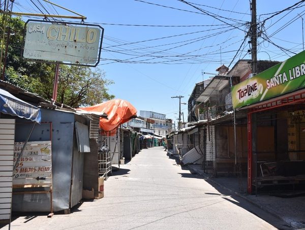 Fronteras: comerciantes de Nanawa piden que gobernantes escuchen sus reclamos · Radio Monumental 1080 AM