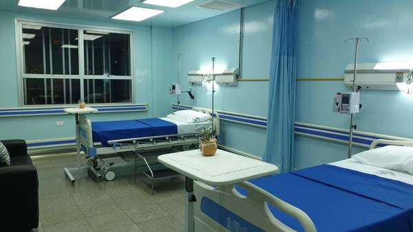 Habilitan Servicio de Oncología en el Hospital Central del IPS en CDE