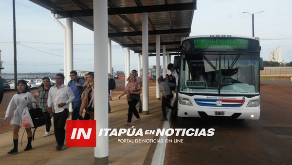 EXPECTATIVA POR EL TRANSPORTE INTERNACIONAL DE PASAJEROS POSADAS-ENCARNACIÓN. / Itapúa Noticias