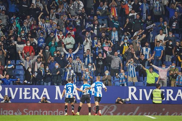 El Espanyol silencia al Cádiz con un enorme Raúl de Tomás - Fútbol Internacional - ABC Color