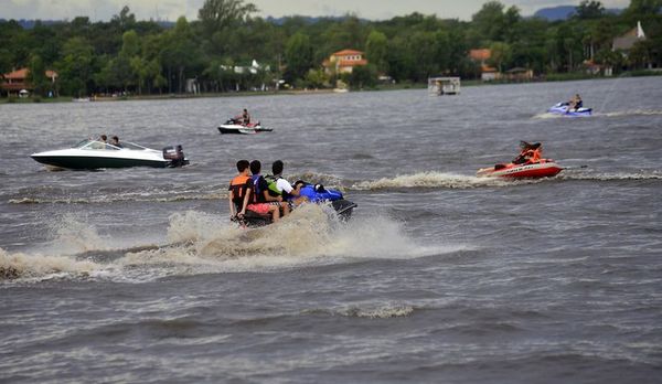 Lago Ypacaraí estaría habilitado desde noviembre para uso recreativo - Nacionales - ABC Color