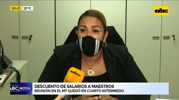 Reunión queda en cuarto intermedio para evitar descuento de salarios a docentes - ABC Noticias - ABC Color