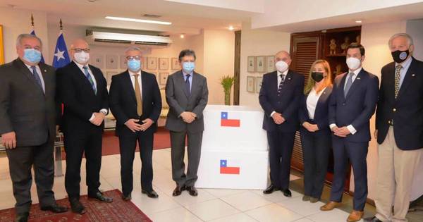 La Nación / Chile dona 100.000 dosis de AstraZeneca a Paraguay