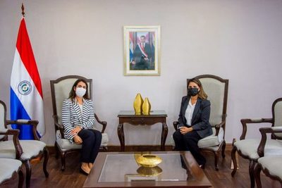 Ministra de Justicia y embajadora de España abordan posibles vínculos de cooperación - ADN Digital