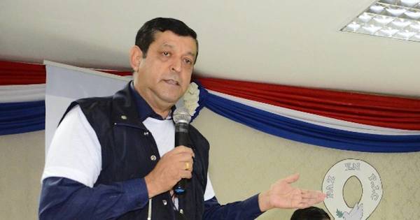 La Nación / Narcos cargan combustible a policías, admite viceministro