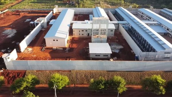 La nueva penitenciaría situada en la ciudad de Minga Guazú, departamento de  Alto Paraná