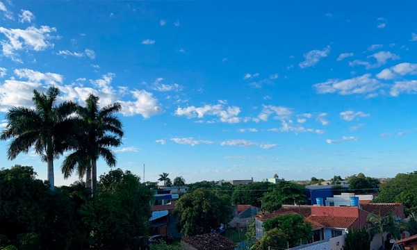 Cielo despejado en Coronel Oviedo a primeras horas de este martes || OviedoPress - OviedoPress