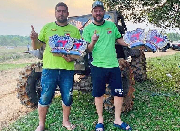Dupla esteña gana fecha del campeonato 4×4 en Carapeguá