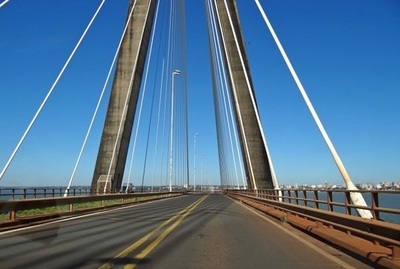 Oficial: Frontera entre Encarnación y Posadas se encuentra habilitada