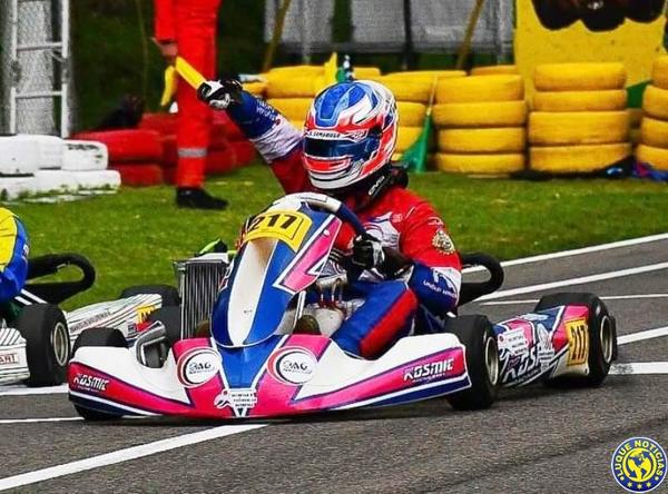 Piloto luqueño se consagró campeón sudamericano de Karting en Colombia •