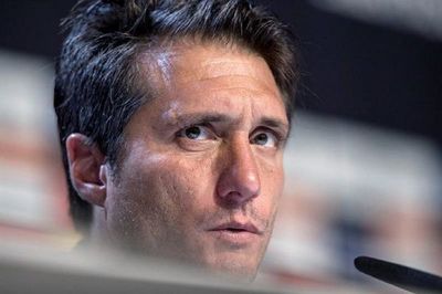 Paraguay firmaría con Guillermo Barros Schelotto
