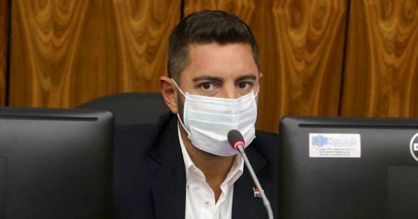 La Nación / Contraloría otorga reconocimiento a Diputados por su sistema de control interno