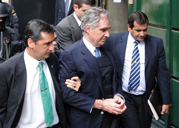 Peirano Basso será extraditado pero no creen que se recupere dinero de los ahorristas - Nacionales - ABC Color