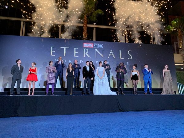 Así lucieron las estrellas de “Eternals” en la alfombra roja