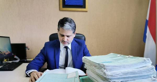 La Nación / Extraditarán a Paraguay a José Peirano Basso, presunto vaciador del Banco Alemán