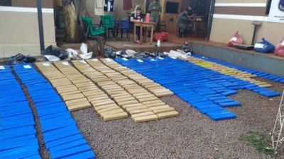 Incautan 468 kilos de marihuana prensada en Cerro Corá
