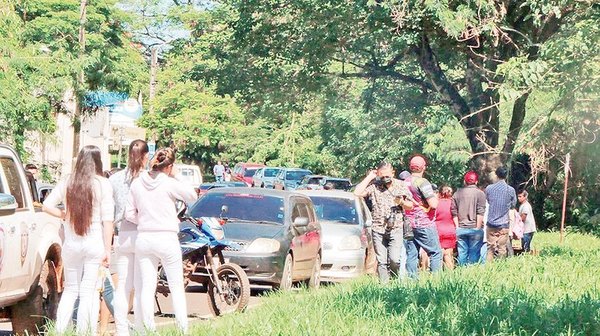 Crónica / LOCURA Y ¡MUERTES! Ella murió acuchillada, él apareció colgado