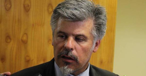 La Nación / Giuzzio no ve solución en el estado de excepción