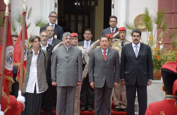 Exjefe de inteligencia chavista revela que enviaban dinero a Fernando Lugo - Nacionales - ABC Color
