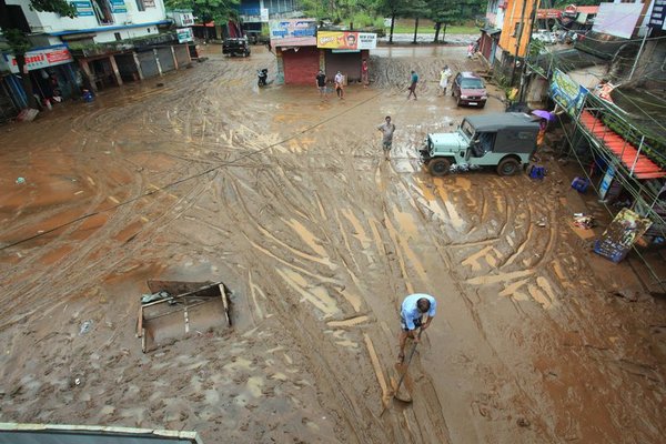 Más de 100 muertos en India y Nepal por las lluvias de los últimos días - .::Agencia IP::.
