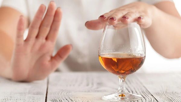 OMS insta a disminuir el consumo de alcohol para reducir cáncer de mama