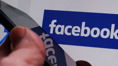 Facebook planea cambiar de nombre para lanzar el "metaverso"