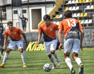 Se pone en marcha la última fecha de la Intermedia - Fútbol de Ascenso de Paraguay - ABC Color