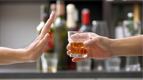 La OMS pide disminuir consumo de alcohol para reducir el riesgo de contraer cáncer de mama