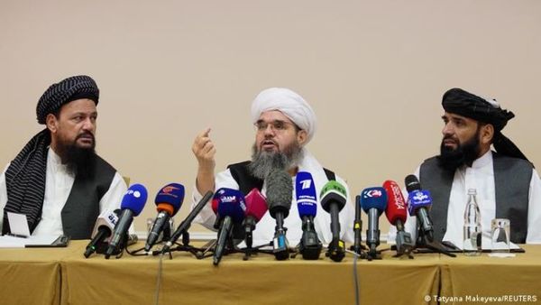 Abre conferencia internacional con talibanes convocada por Rusia