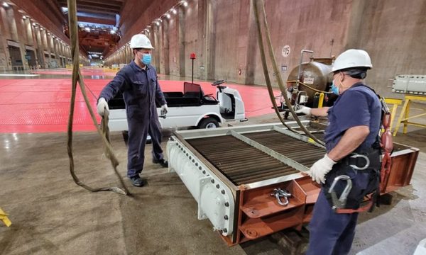 Realizan mantenimiento trisemestral de la Unidad Generadora N° 12 de ITAIPU