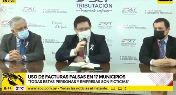 Estas son las 17 municipalidades y la gobernación en la mira por facturas falsas