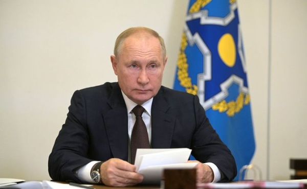 Putin da vacaciones generalizadas para frenar COVID-19