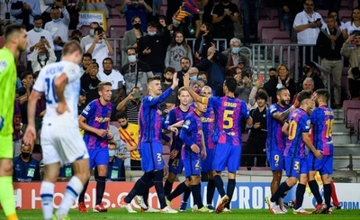 Diario HOY | Piqué da un triunfo vital al Barça