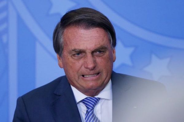 Informe sobre gestión de la pandemia acusa a Bolsonaro de “crímenes contra la humanidad