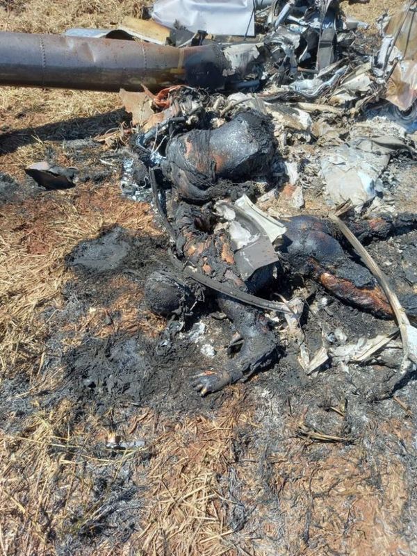 El helicóptero volaba bajo para evitar el radar y puede haber sido derribado, dicen expertos