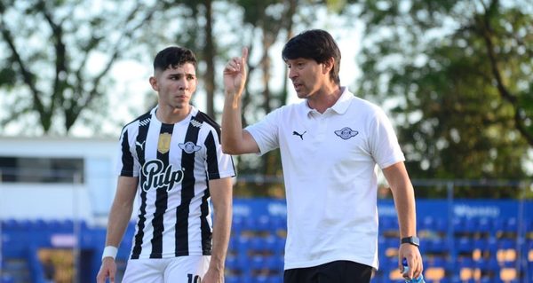 Julio Enciso valora la goleada para 'ganar confianza' y 'unir al grupo'