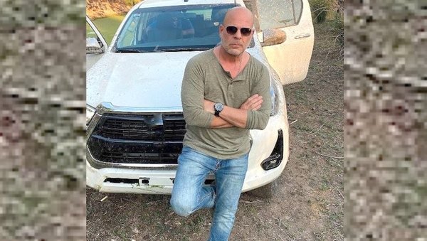 Crónica / El doble de Bruce Willis contó sobre el fuerte sol del Chaco